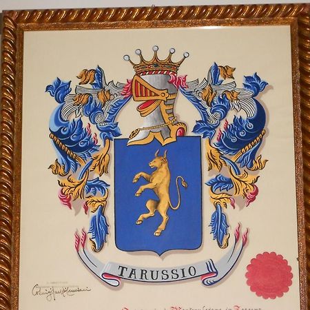 Tarussio Hotell Arezzo Eksteriør bilde
